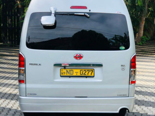 toyota-kdh-high-roof-luxury-van-for-hire-service-in-sri-lanka-cab-service